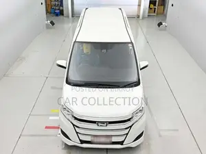 Toyota Noah X Smart Non HV Pearl 2021