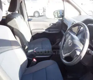 Toyota Noah X Smart Non HV Pearl 2021