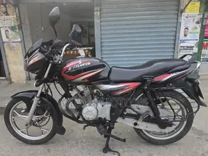 Bajaj Discover 125 D 2017