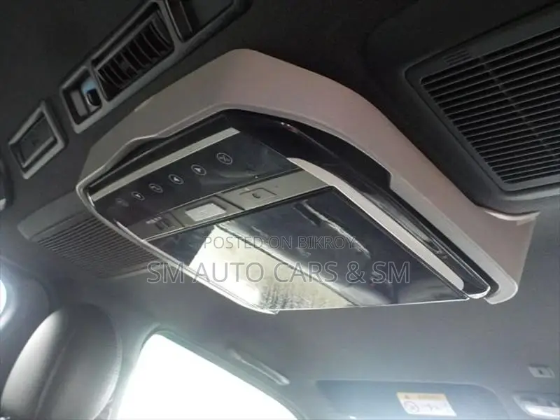 Toyota Hiace Super GL Dark Prime2 2021
