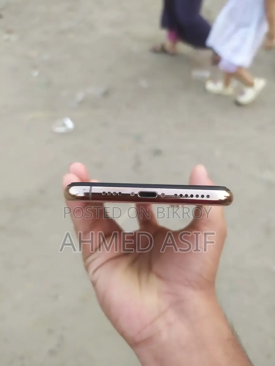 Apple iPhone XS Max (Used)