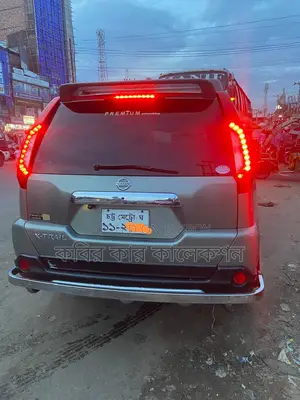 Nissan X-Trail pull press 2012