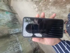 Samsung Galaxy M20 (Used)