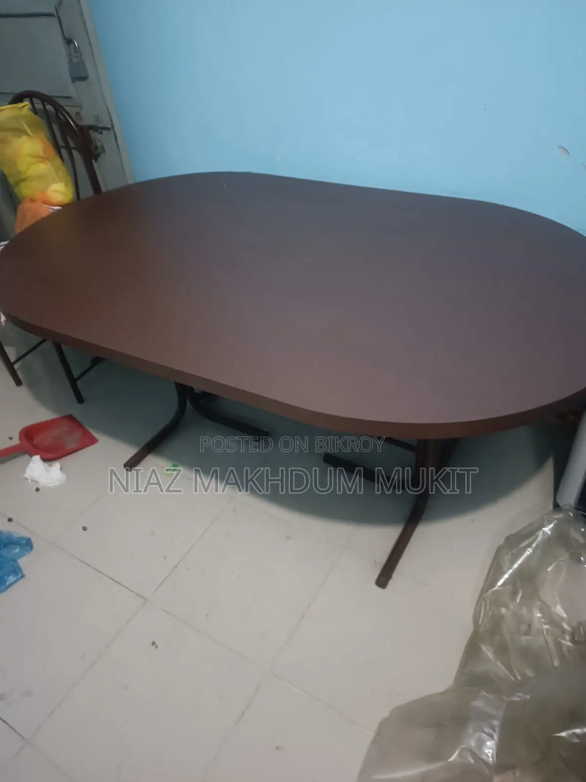 Navana Dining Table and Chairs