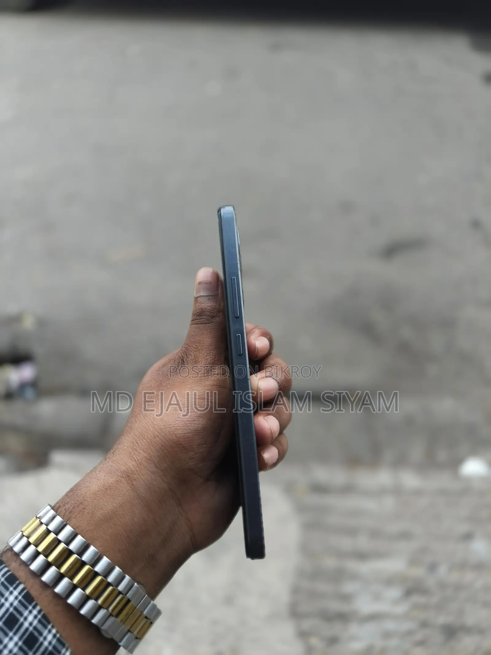 Vivo Y02 . (Used)