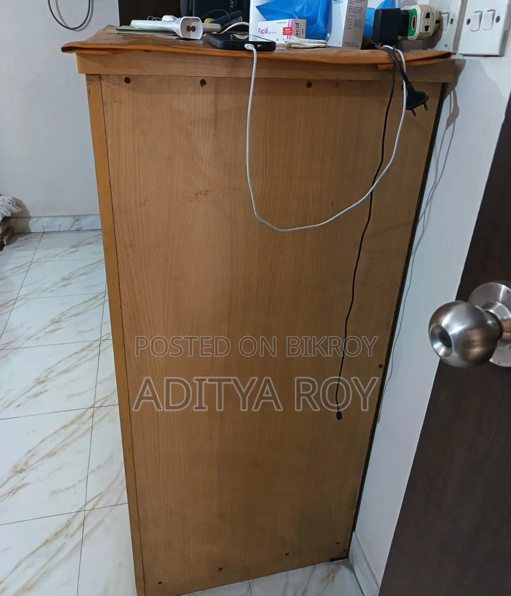 Wardrobe in Excellent Condition for Sale