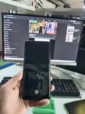 Vivo V27 PRO (ব্যবহৃত)