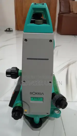 টোটাল স্টেশন