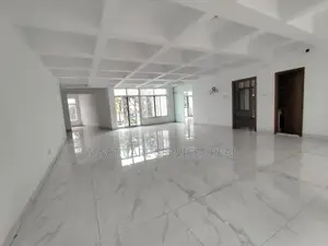3500-Sqft Office Space Rent In Baridhara Diplomatic Zone