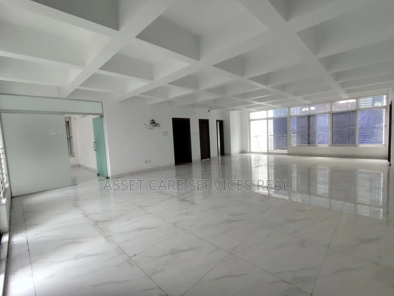 3500-Sqft Office Space Rent In Baridhara Diplomatic Zone