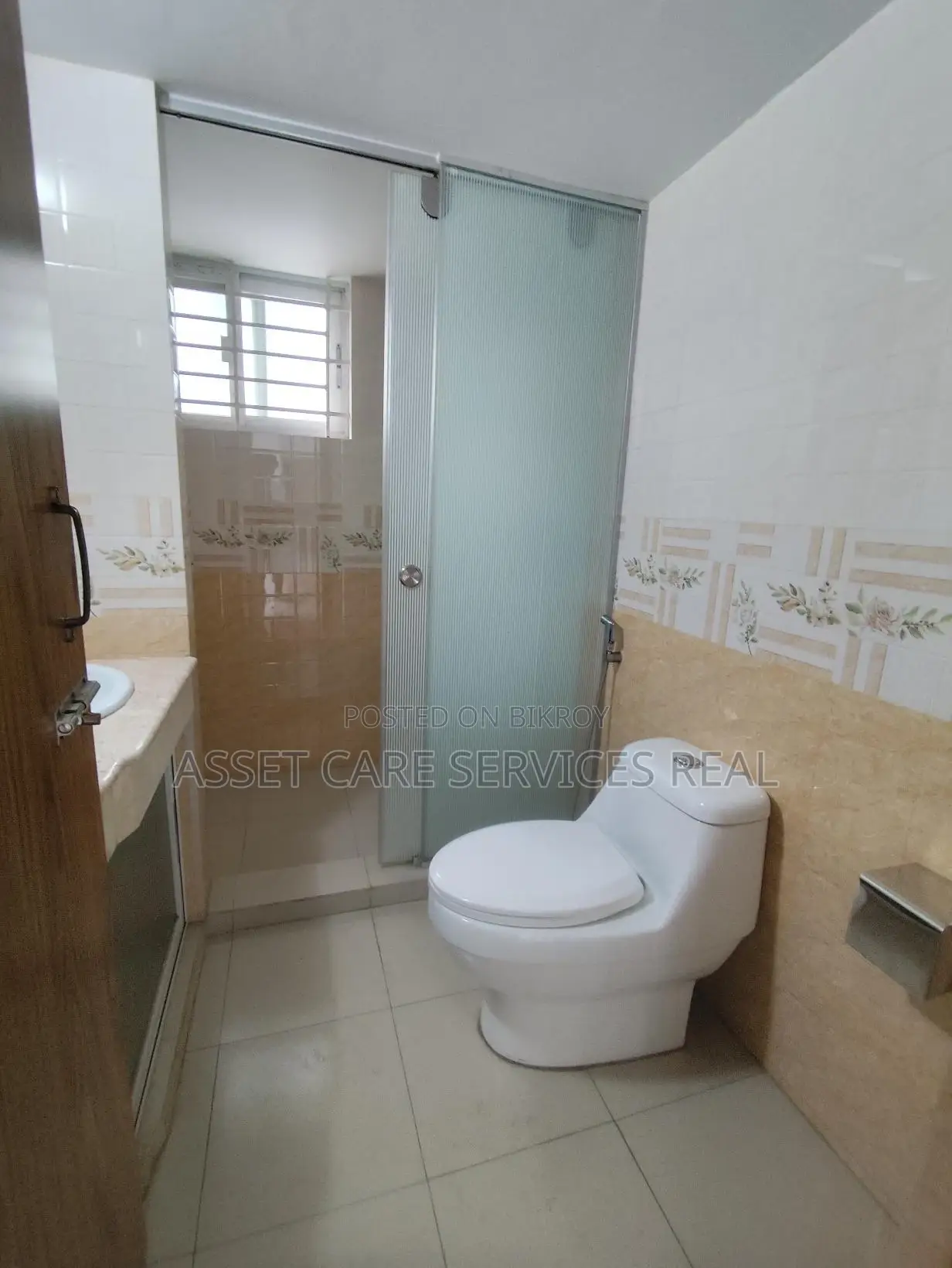 3500-Sqft Office Space Rent In Baridhara Diplomatic Zone