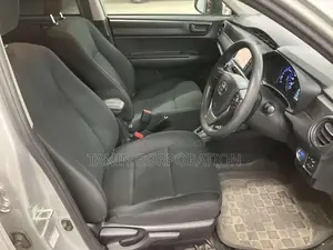Toyota Axio Hybrid EX AP/4 2020