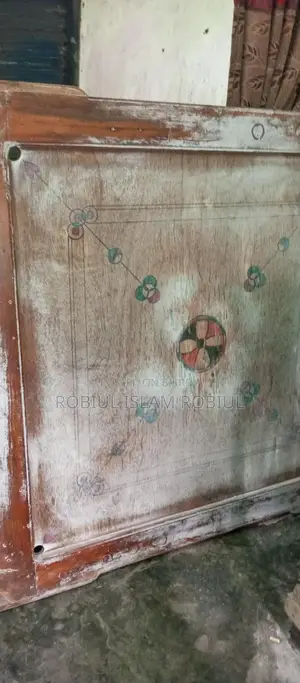 কেরাম বোর্ড বিক্রি হবে