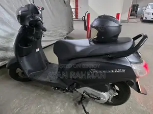 Suzuki Access 125 . 2025