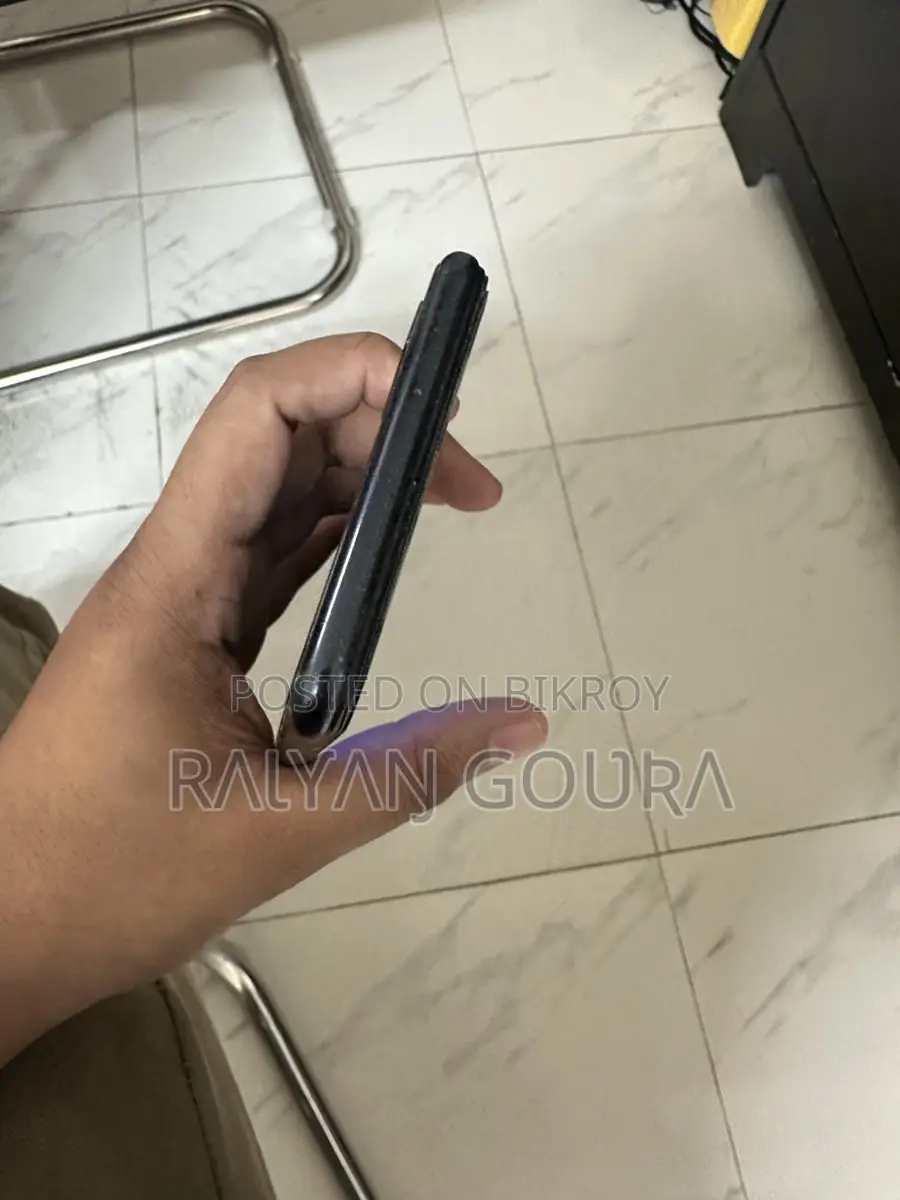 স্যামসাং গ্যালাক্সি এ৭ (ব্যবহৃত)