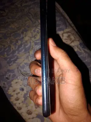 Vivo Y20 . (Used)