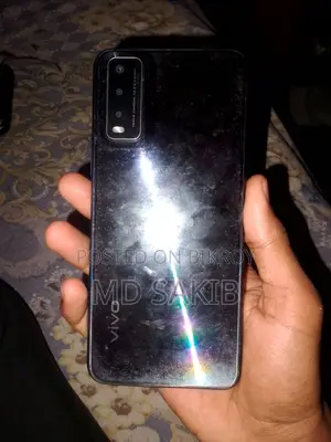 Vivo Y20 . (Used)