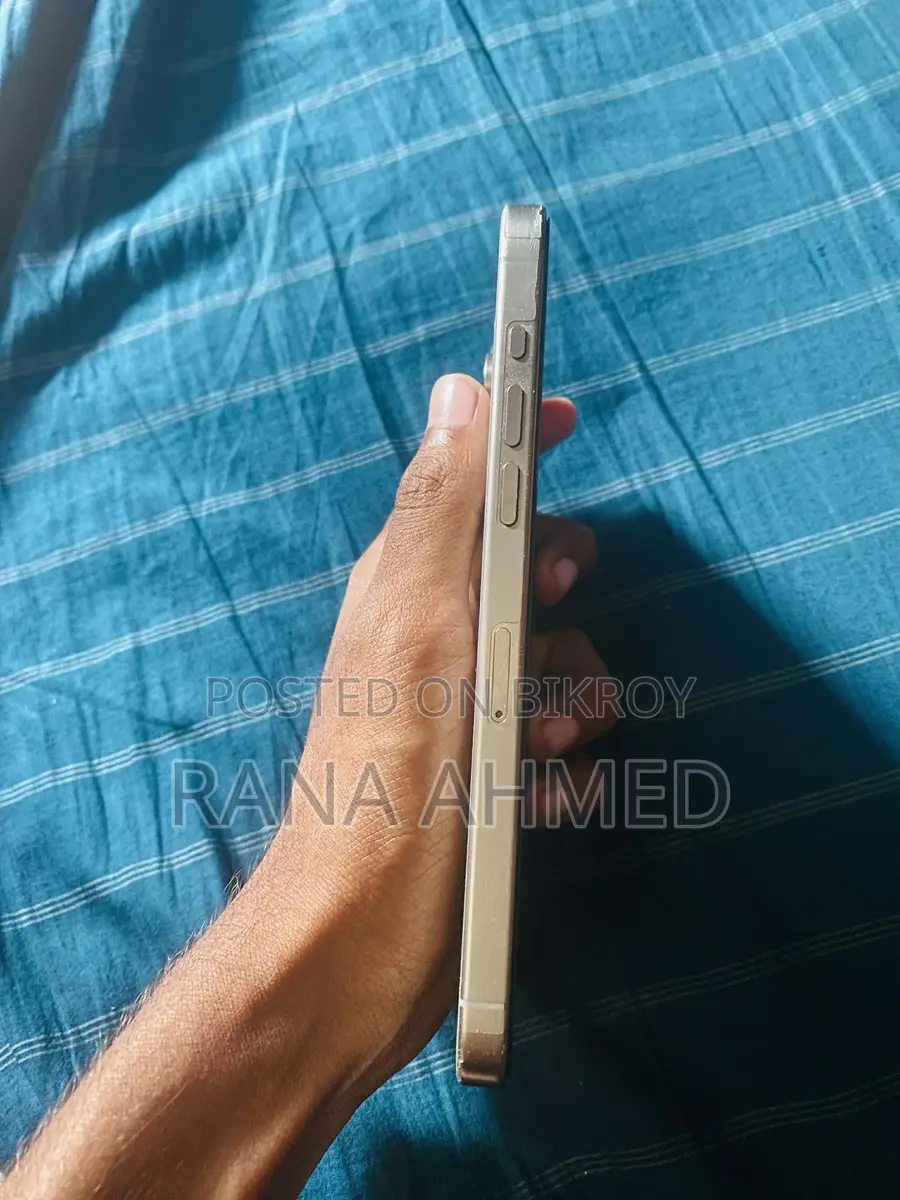 Apple iPhone 15 Pro Max (Used)
