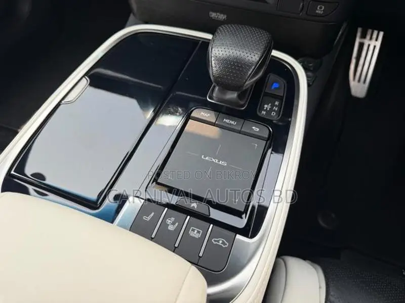 Lexus LS 500 F SPORT 2022