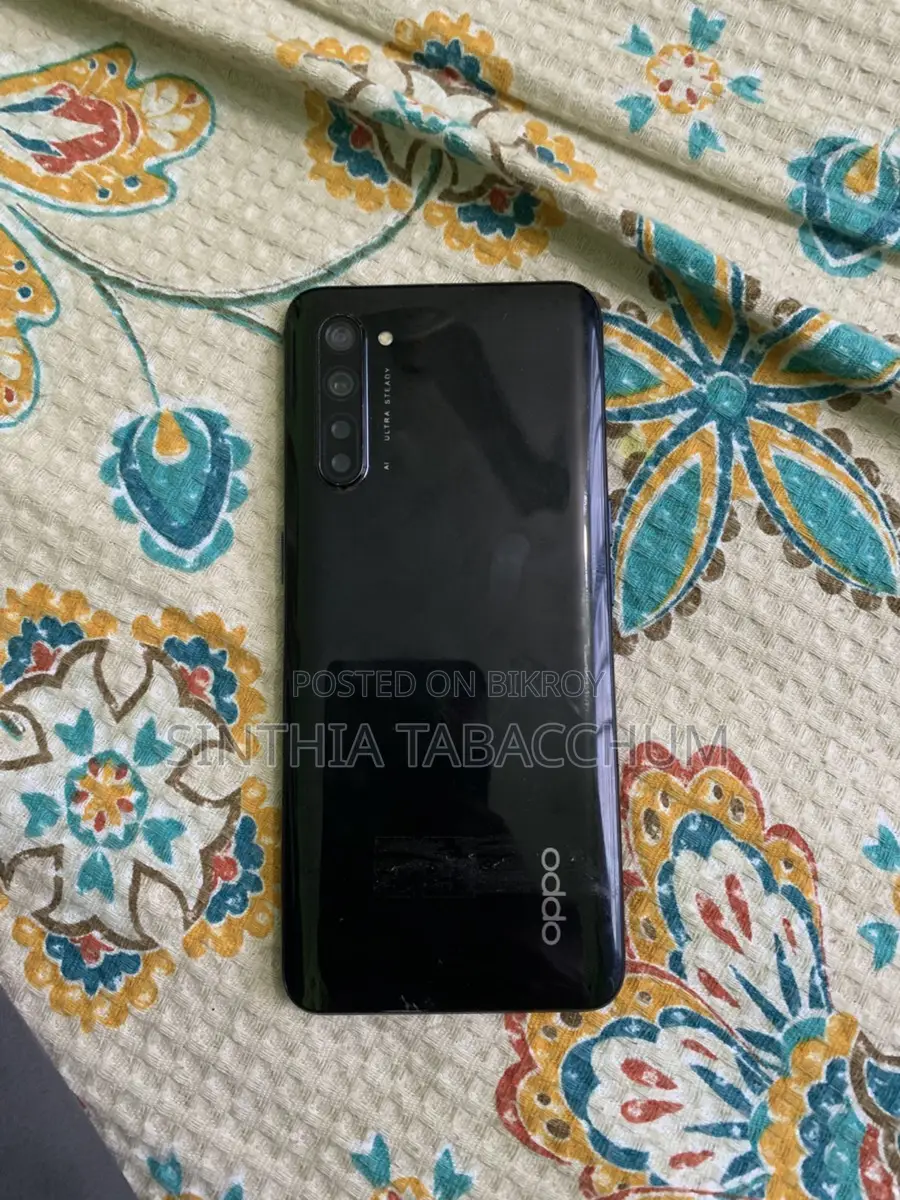 OPPO Reno 3 (Used)