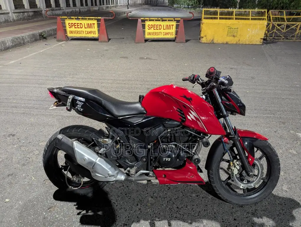 TVS Apache RTR 160 4v 2022
