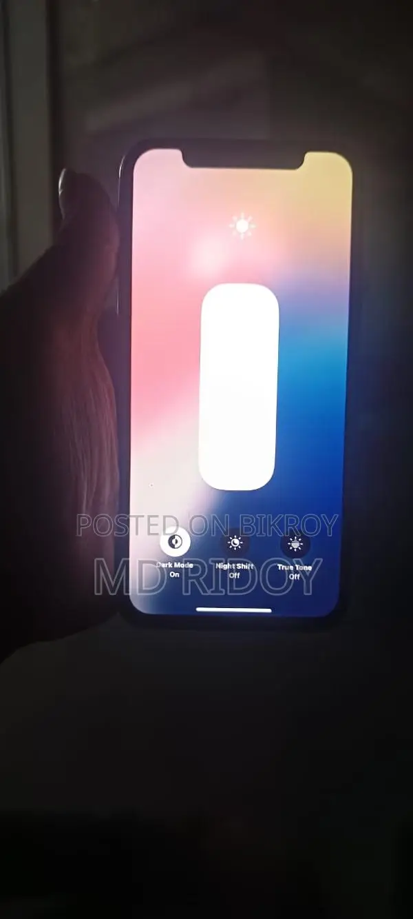 Apple iPhone XS (Used)