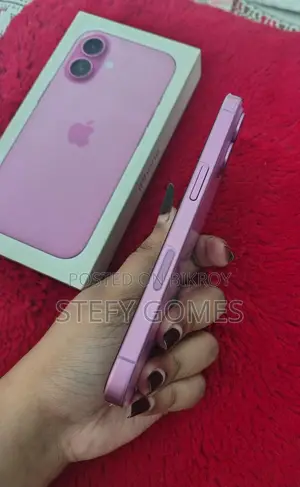 Apple iPhone 16 (Used)
