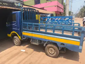 Tata EX2 . 2015