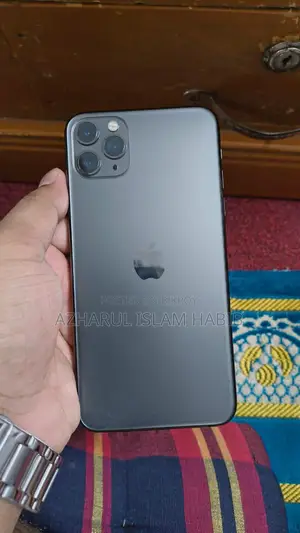 Apple iPhone 11 Pro Max ` (Used)