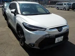 Toyota Corolla Cross Z Pearl Hardtop 2021