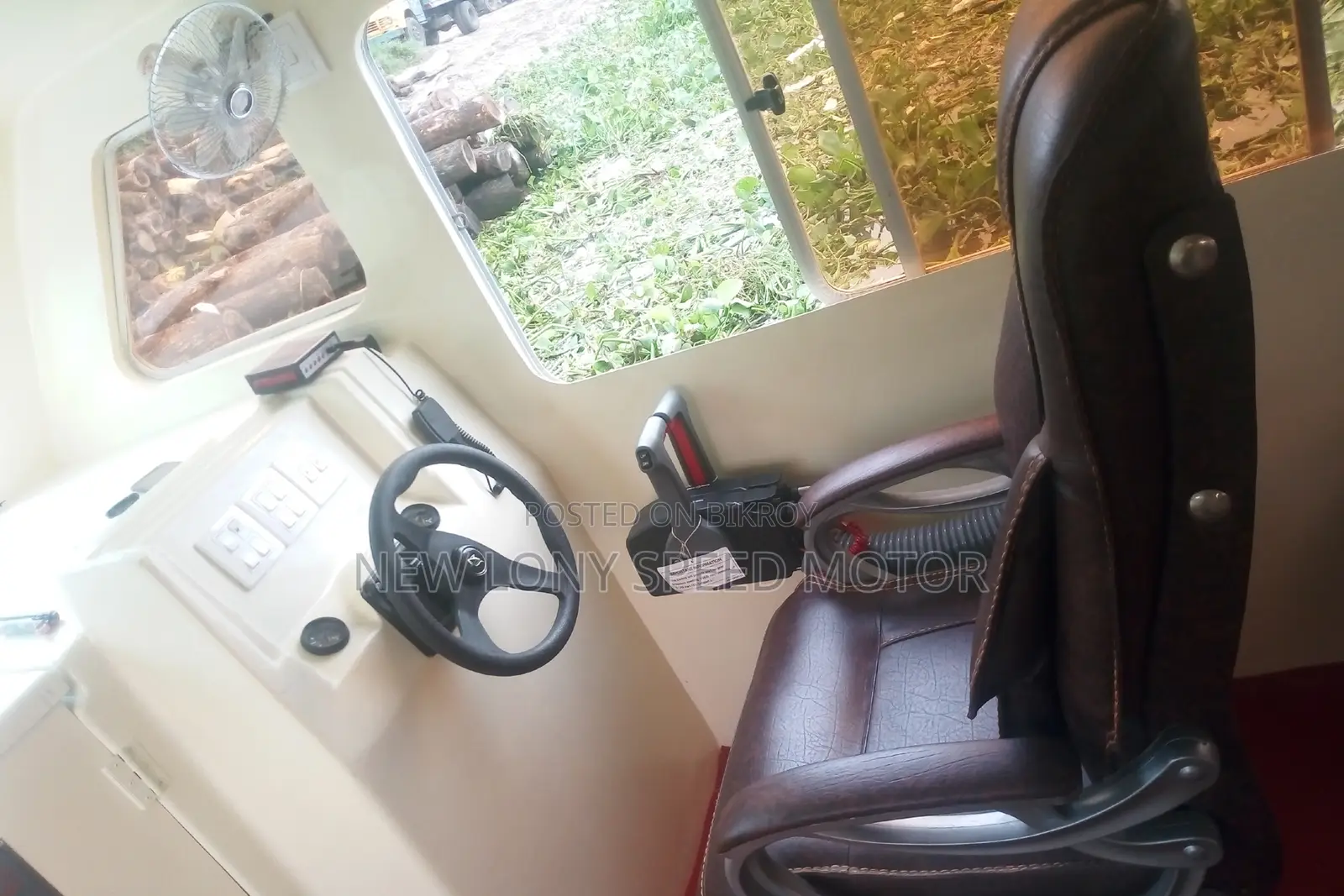 FRP Marine Speedboat