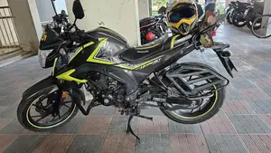 Honda CB Hornet 160R . 2019