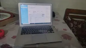 Mac book Air Core i7, ssd128