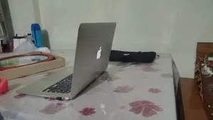Mac book Air Core i7, ssd128