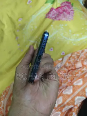 Vivo V23e 8/128 GB (Used)