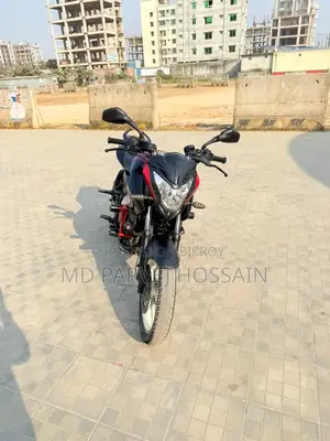 Bajaj Pulsar NS 160 . 2021