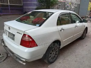 Toyota Corolla 2004 White