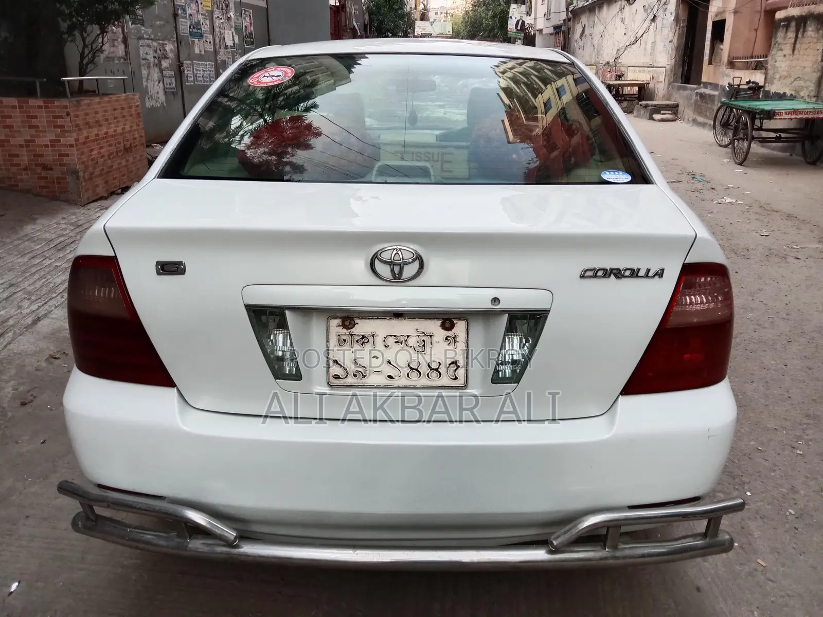 Toyota Corolla 2004 White