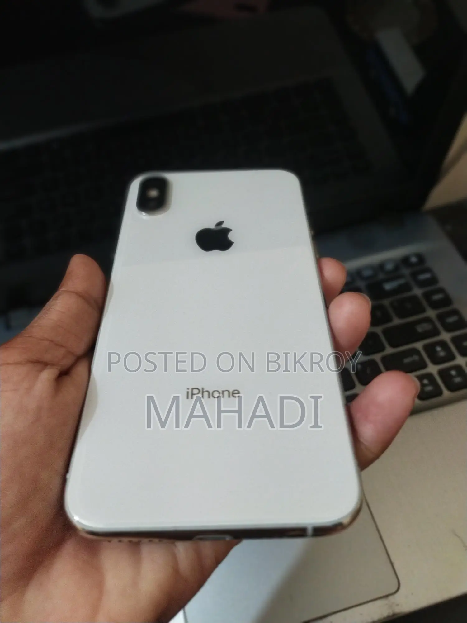 Apple iPhone XS (64) (Used)