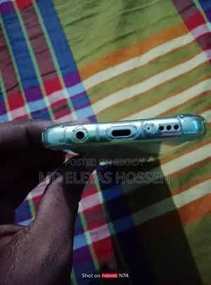 LG G4 velvet (Used)
