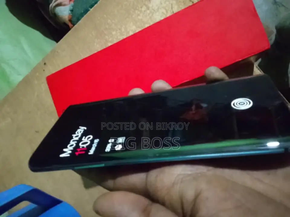 OnePlus 7T Pro 8+256 (Used)