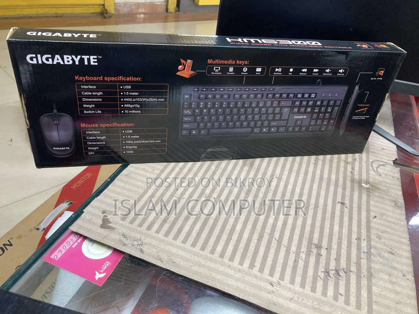Gigabyte KM6300 USB Multimedia Keyboard with Mouse Combo