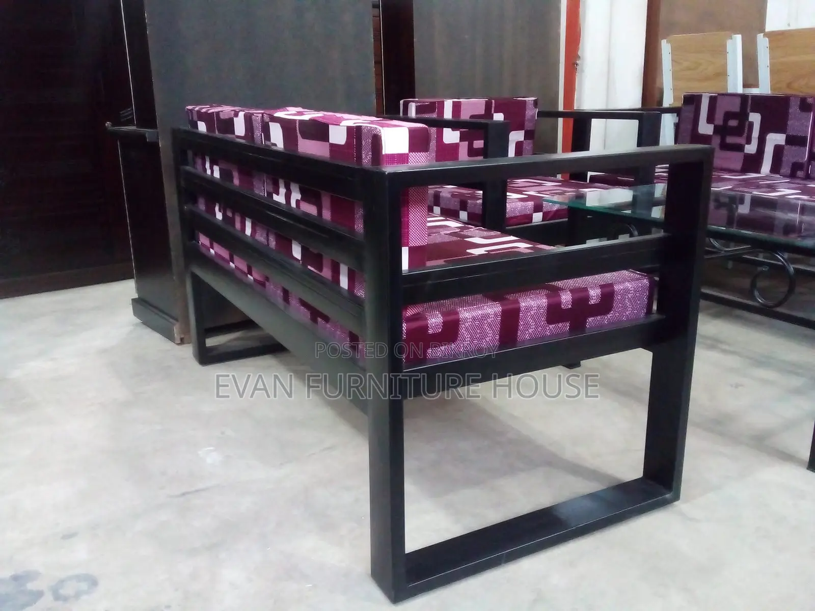Heavy-Duty 22-Gauge 2+2+1 Sofa Set