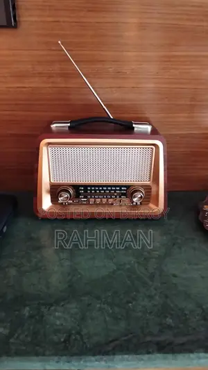 Vintage Style Radio
