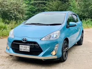 Toyota Aqua G Push Start 2015