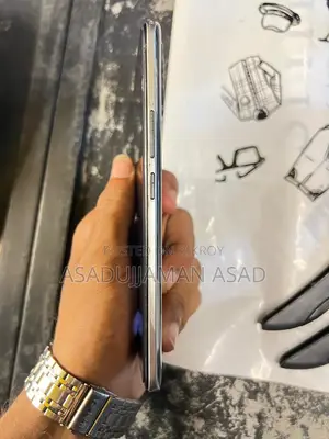 Realme 8 (8GB/128GB) (Used)
