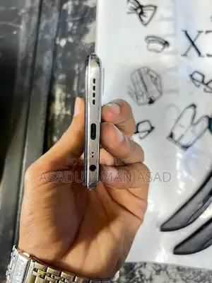 Realme 8 (8GB/128GB) (Used)