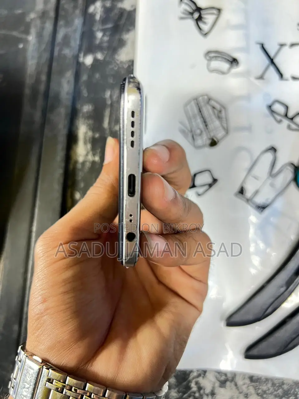 Realme 8 (8GB/128GB) (Used)