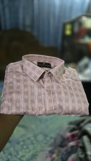 ব্রান্ড নিউ শার্ট