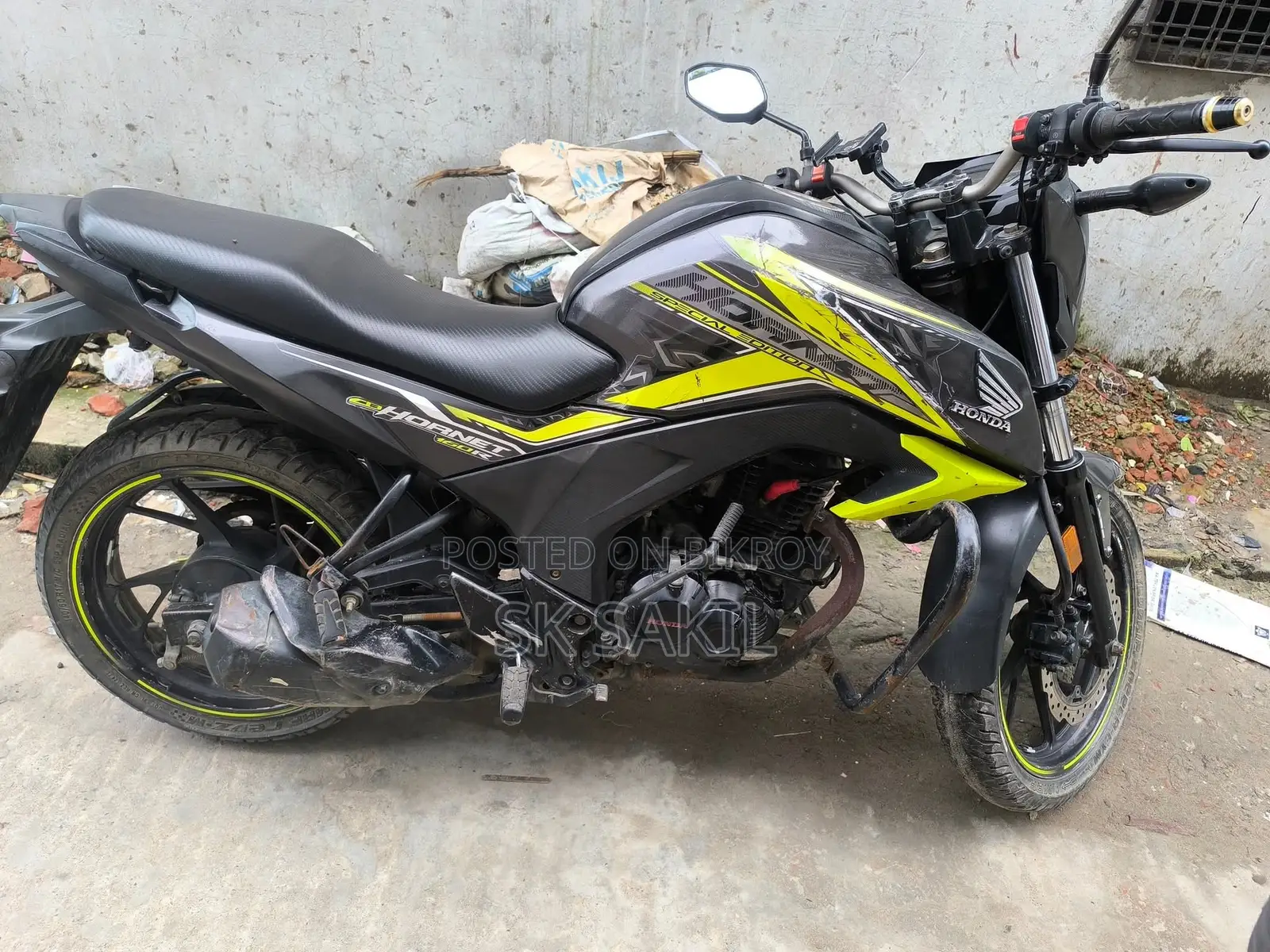 Honda Hornet - 2019